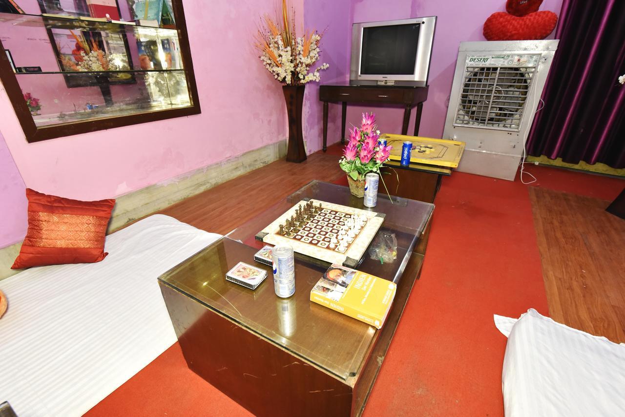 Wow Backpackers Hostels Amritsar Ngoại thất bức ảnh