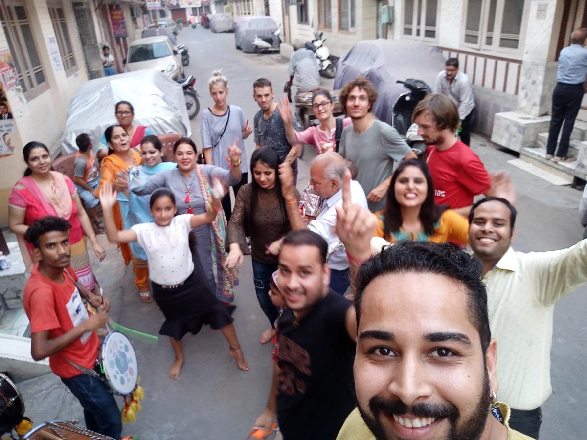 Wow Backpackers Hostels Amritsar Ngoại thất bức ảnh