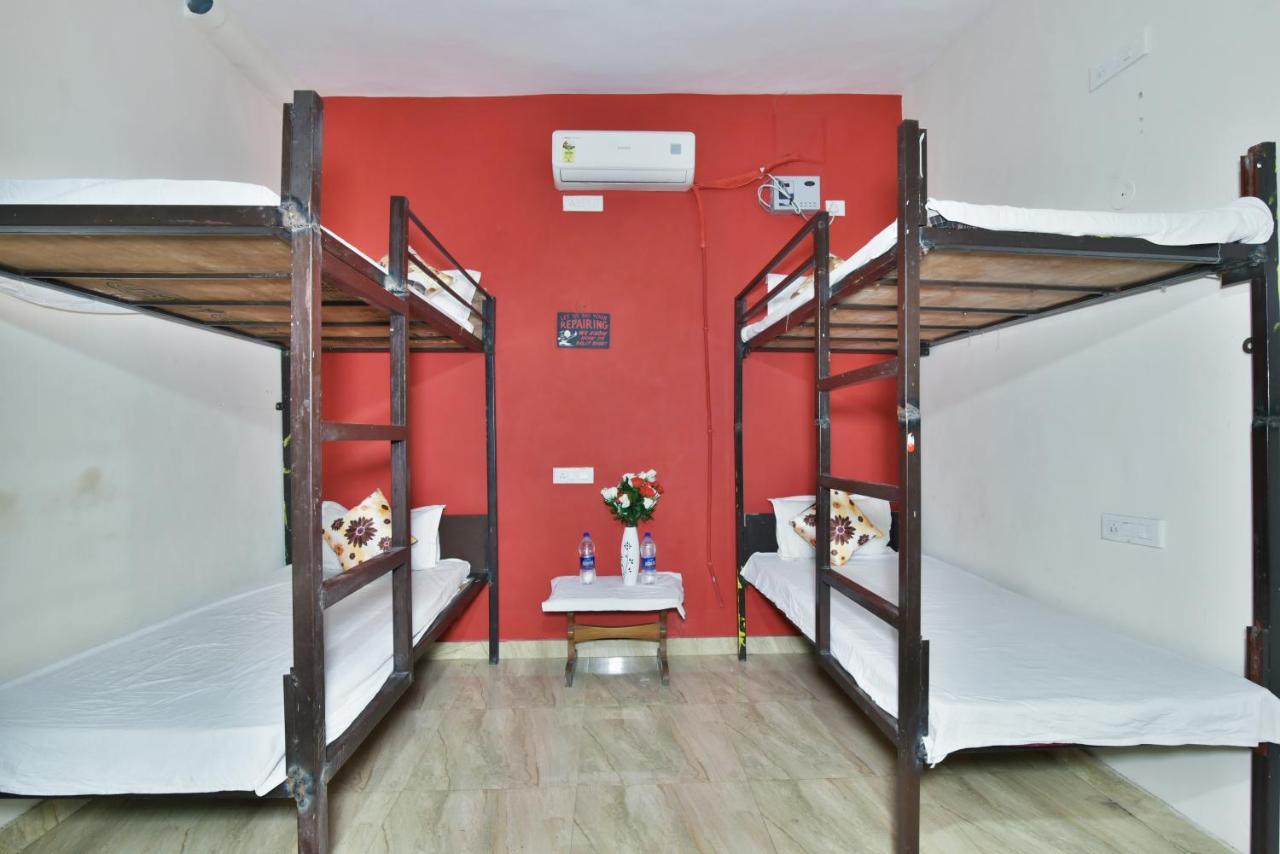 Wow Backpackers Hostels Amritsar Ngoại thất bức ảnh